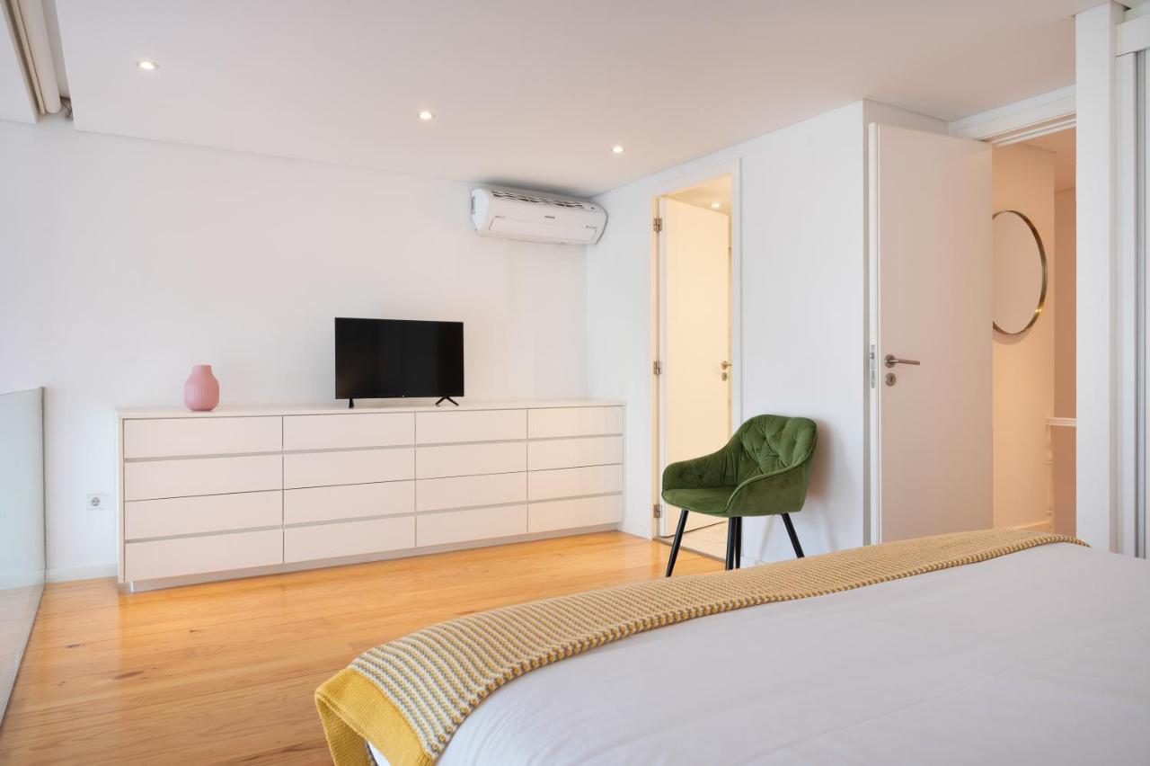 Апартаменты Oporto Near Garden Номер фото